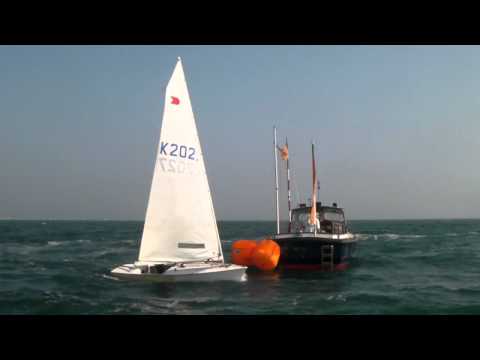 Dinghy training with Adam Bowers, Leeward rounding 2