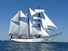 'Marité' under full sail