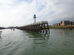 Deauville breakwater - a good example of a 'digue a claire-voie'!