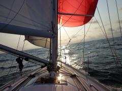 Kiting at sunrise on the way to Fécamp